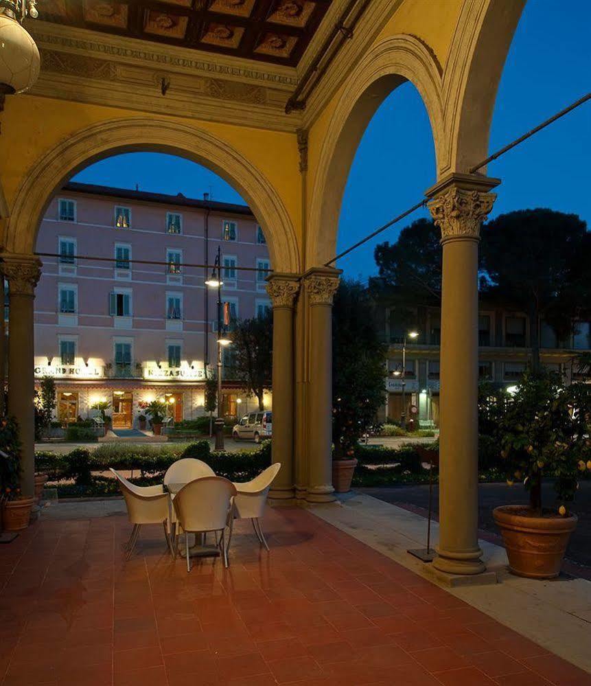Grand Hotel Nizza Et Suisse Montecatini Terme Kültér fotó
